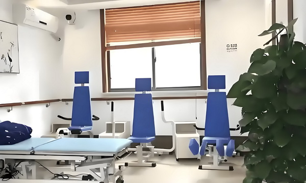 户口管理中心深圳市_细节藏不住爱！白敬亭晒家意外暴露恋情？ 恋情份正立于25月8年式成