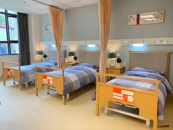 户口管理中心深圳市_细节藏不住爱！白敬亭晒家意外暴露恋情？ 恋情份正立于25月8年式成
