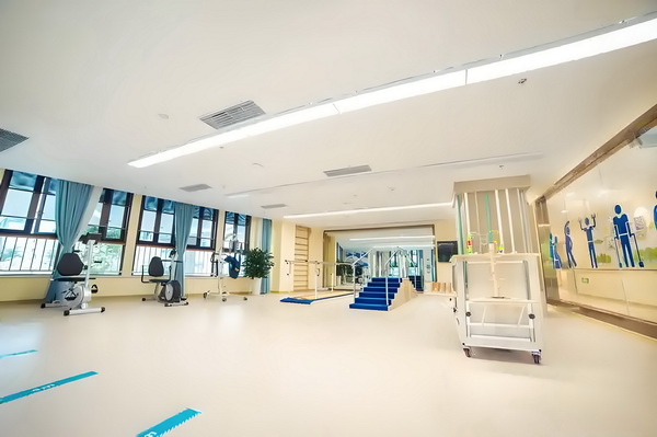 积分入户深圳测分官网_丁子朗認TVB劇集的確開少咗，放眼世界：唔係淨係得敞台 滴滴、丁子朗認T饿了么